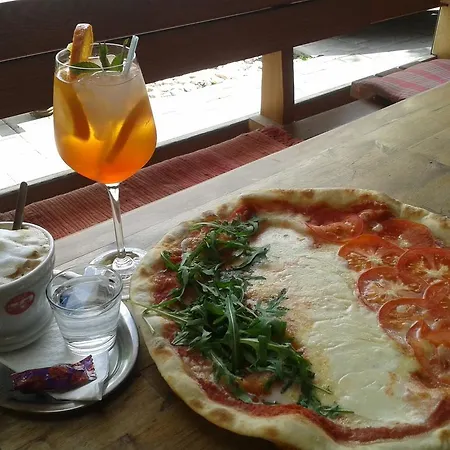 ゲストハウス A Pizzerie Toscana 3*